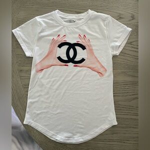 Girls fashion inspired t-shirt with Iconic Black Logo